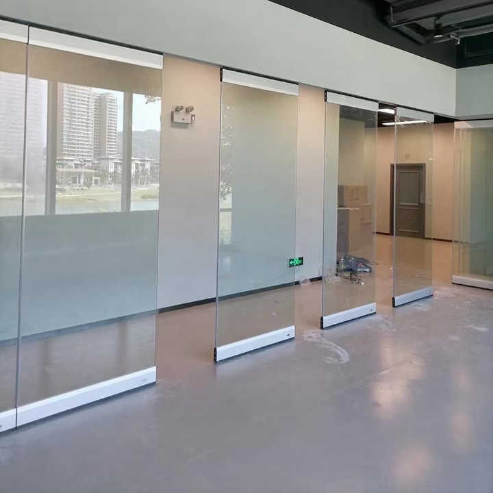 Afgeronde oppervlakte thermische breuk Aluminium raamloze glazen deur voor duurzame prestaties