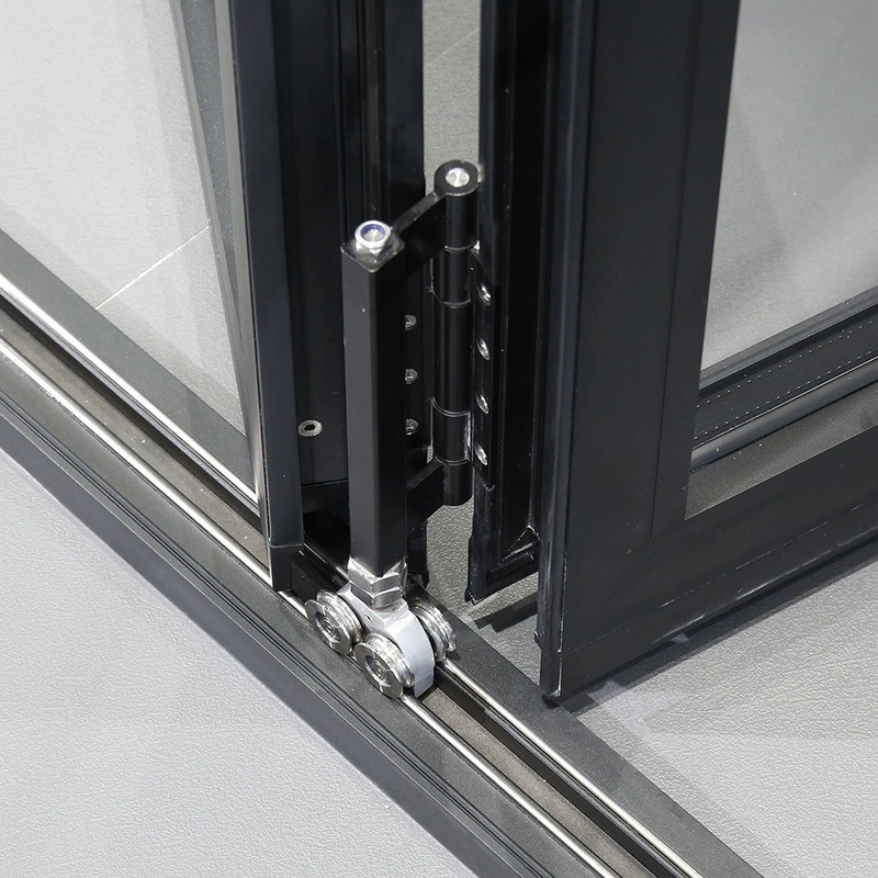 Aluminium Bifold Doors Moderne stijl en op maat gemaakt met Triplex Glass Upgrade