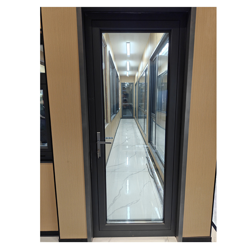 Afgeronde moderne aluminium buitenkant Dubbelglas Swing Casement deuren voor een slanke look