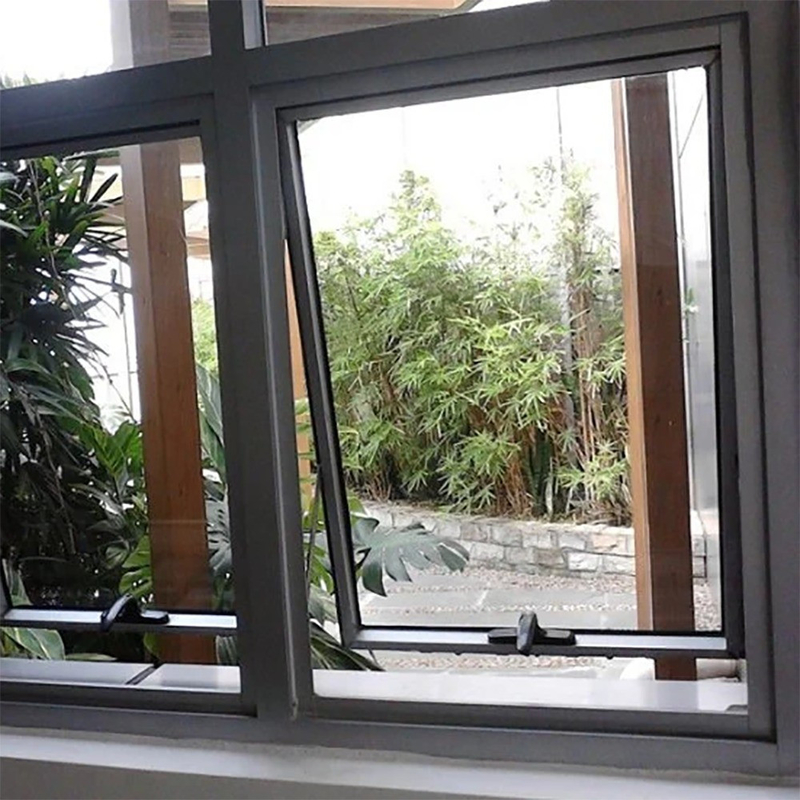 Op maat gemaakte aluminium bovenhangend huis venster met dubbel glas en niveau 8 luchtdichtheid