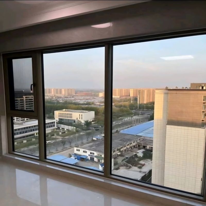 Moderne design handkraak aluminium ruit met R-type anti-botsingshoek