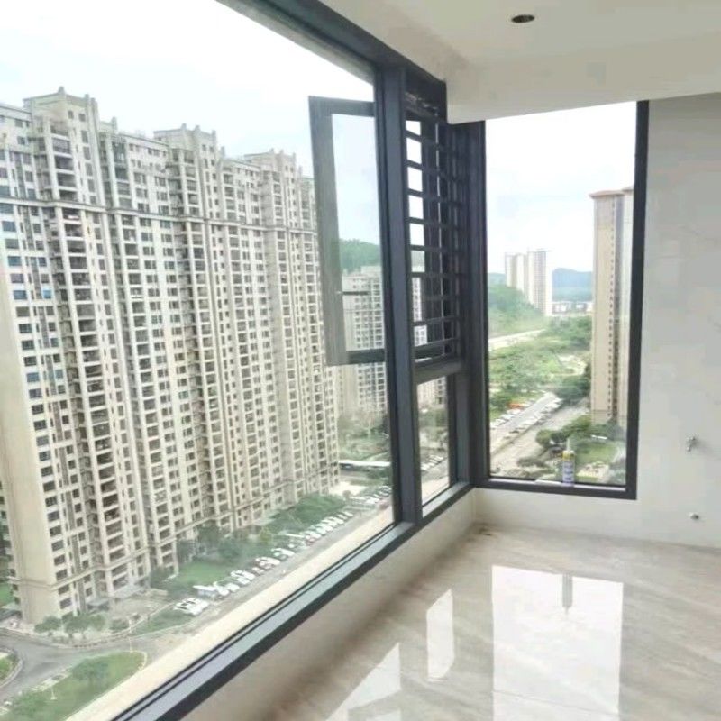 Moderne design handkraak aluminium ruit met R-type anti-botsingshoek