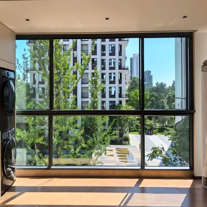 Fabrieksdirecte levering aluminium schuiframen met dubbele beglazing en 35dB geluidsisolatie voor woonruimtes