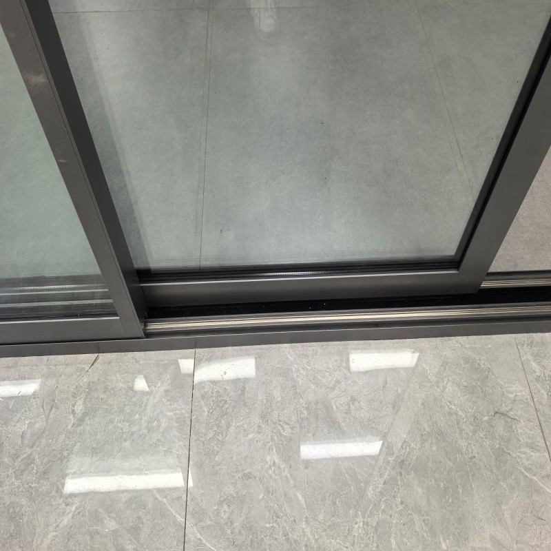Moderne ontwerp aanpasbare aluminium geslepen deuren met 1,1W/ ((m2·K) warmte-isolatie