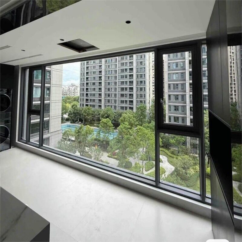 Moderne energiezuinige thermische doorbraak Aluminium behuizing Anti-diefstal schommelvenster met Low-E glas voor keukengebruik